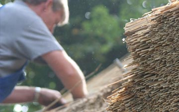 professional Woolfords Cottages thatchers